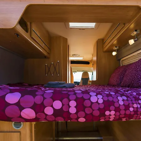 Campsite Caravans 2 Rent *